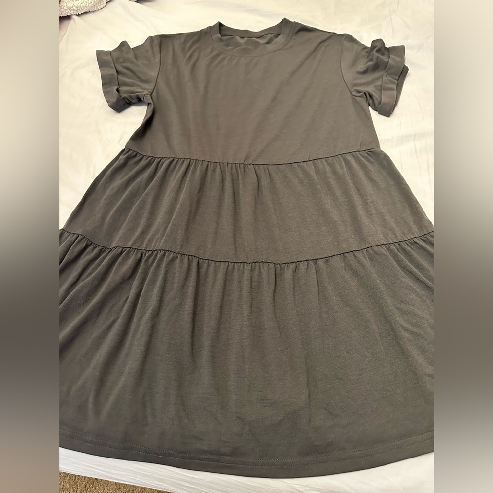 🛍️4/$15🛍️Gray T-Shirt Dress Size XS